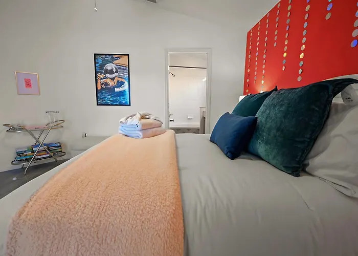 Disney World Getaway: 4 Bedroom - Sunroof - Bbq Bliss