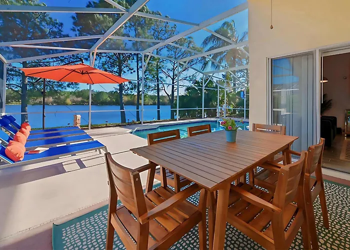 Disney World Getaway: 4 Bedroom - Sunroof - Bbq Bliss